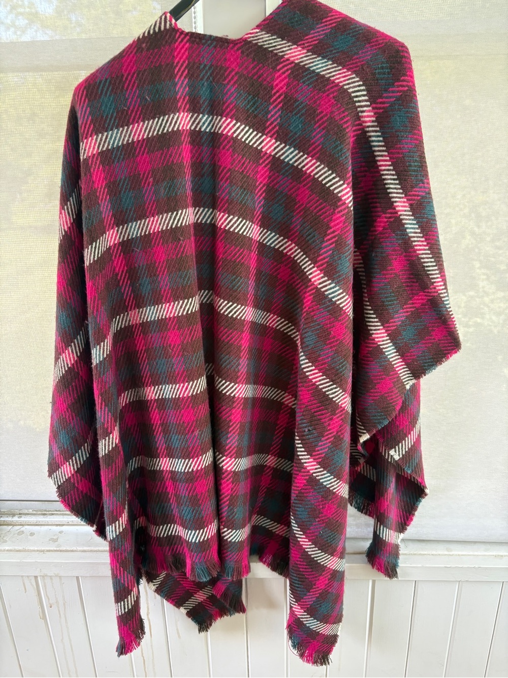 Cabi Divided Plaid Wrap Cape/wrap - Fuchsia, Teal & Cream - Picture 4 of 4